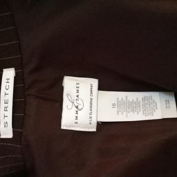 NWOT Emma James Jacket ( 16)free earings. - Picture 8 of 8